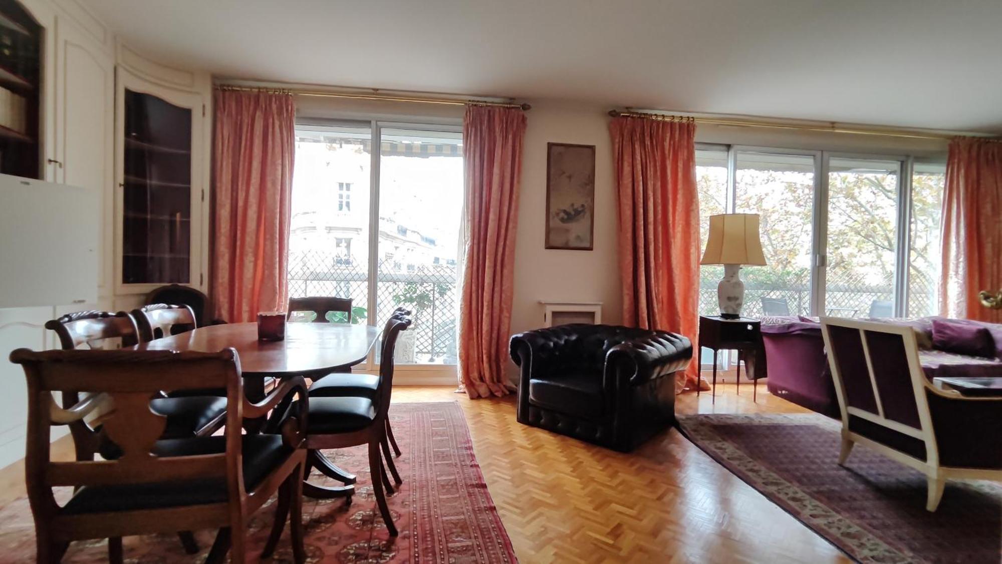 Apartment Avenue Victor Hugo - 16 - 4160 Paris